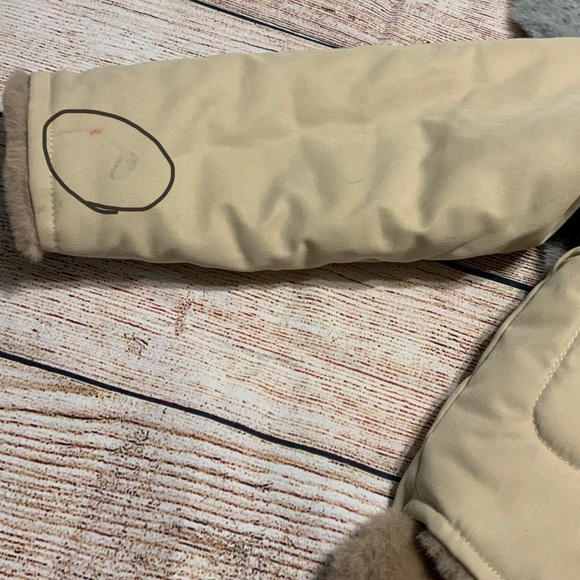 Kid’s Hooded Bear Button Up Lined Coat - Picture 5 of 6